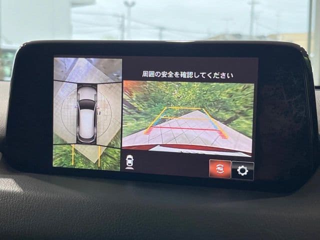 Car thumbnail 4