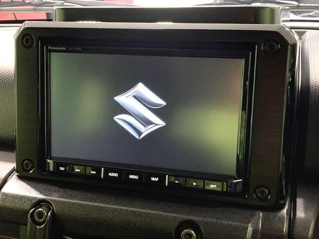 Car thumbnail 3