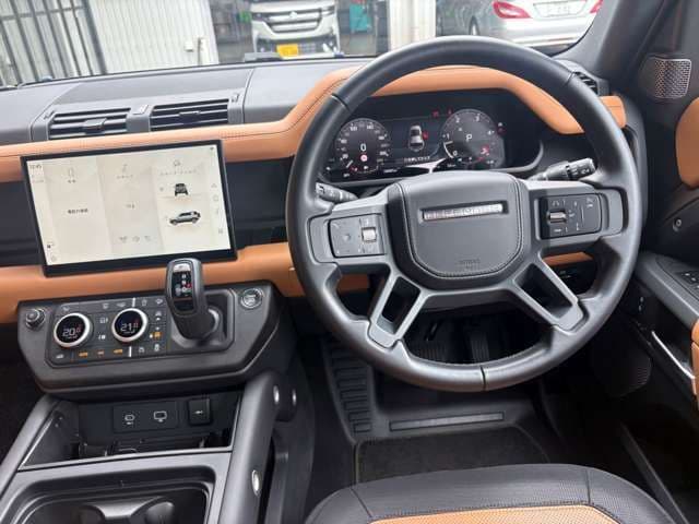 Car thumbnail 2