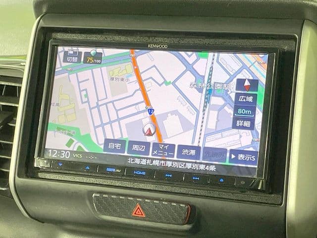 Car thumbnail 4