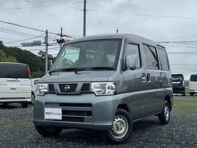 NISSAN