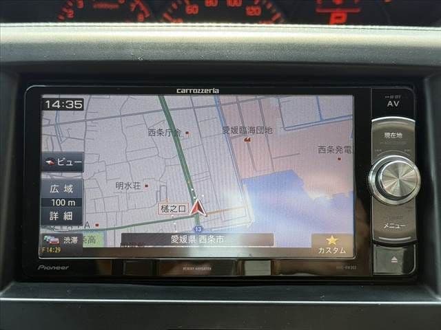 Car thumbnail 3