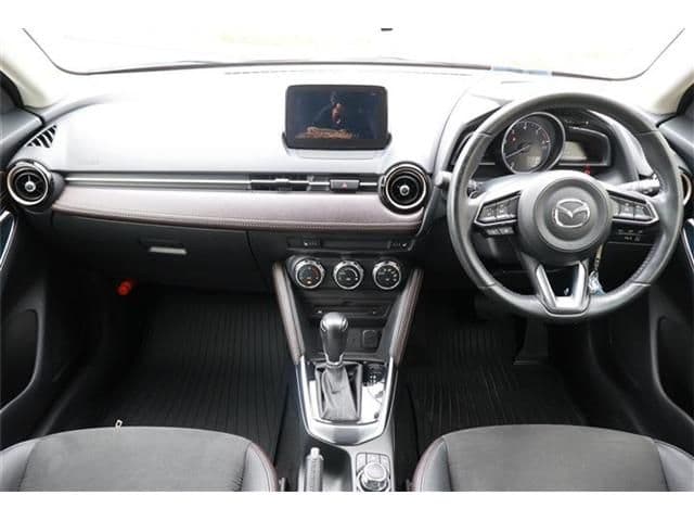 Car thumbnail 2