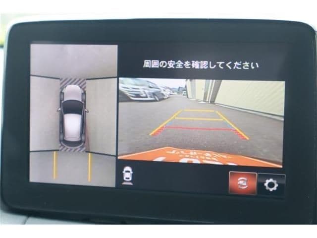 Car thumbnail 4