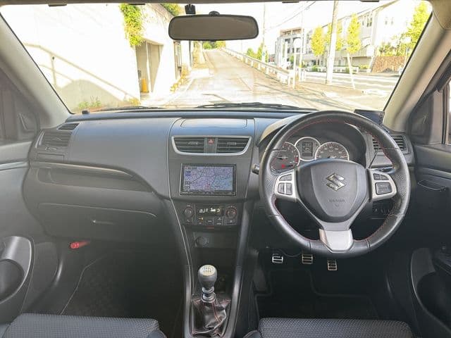 Car thumbnail 2