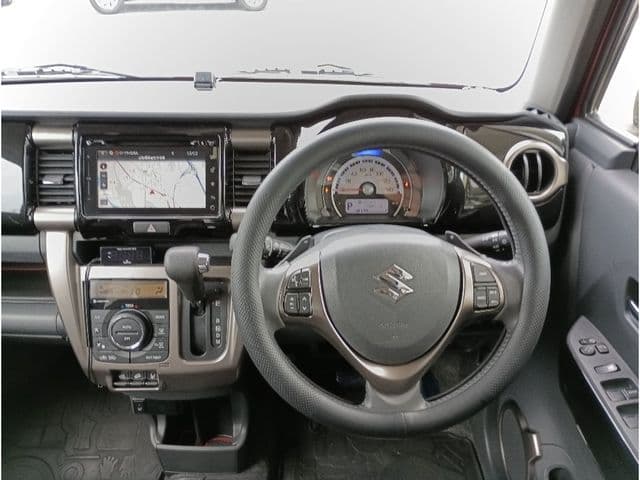 Car thumbnail 3