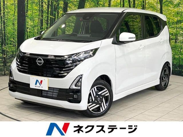 NISSAN