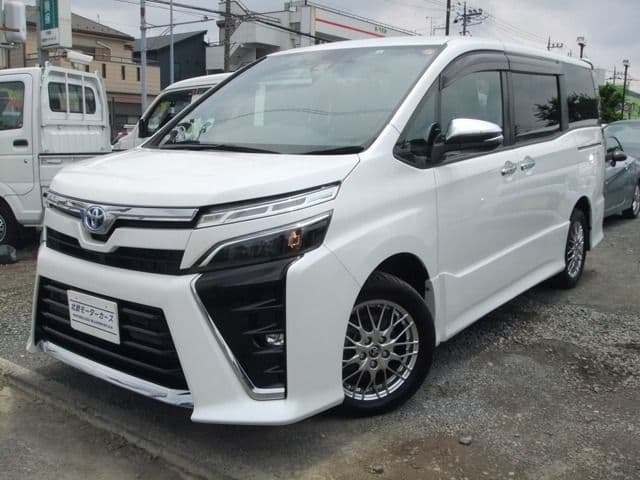 Car image 1