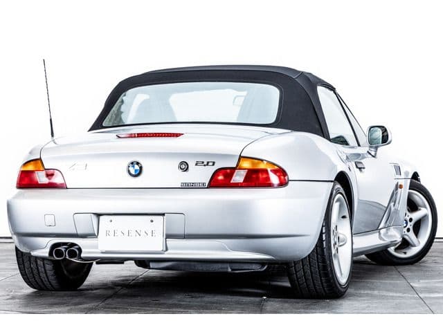 Car thumbnail 3