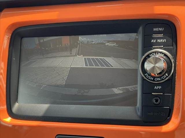 Car thumbnail 3