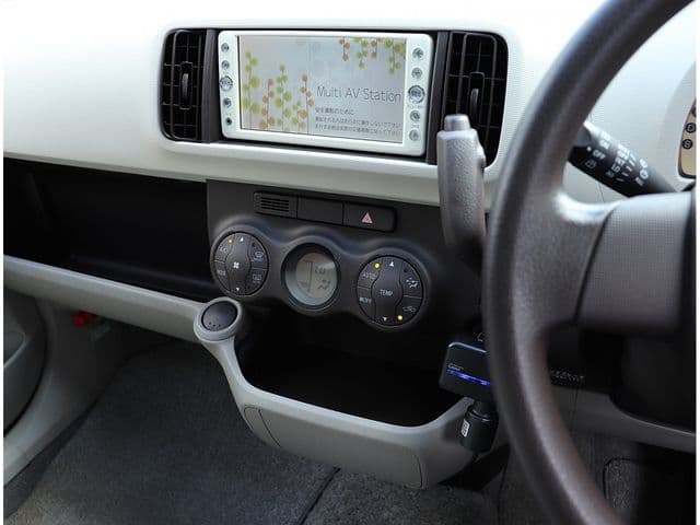 Car thumbnail 4