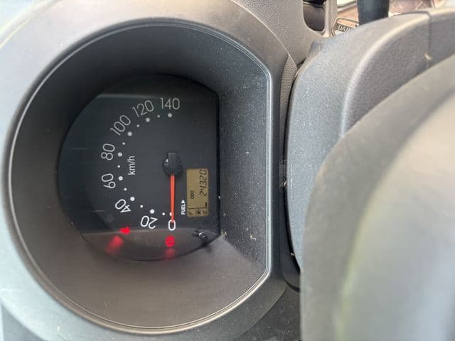Car thumbnail 4