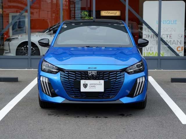 Car thumbnail 3