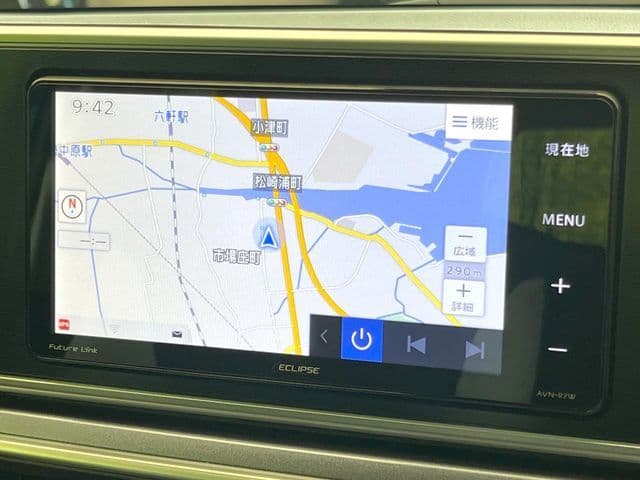 Car thumbnail 3