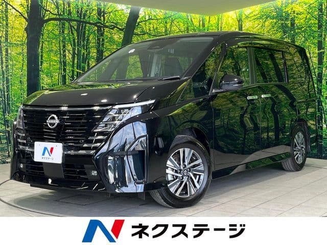 NISSAN