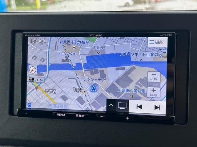 Car thumbnail 3
