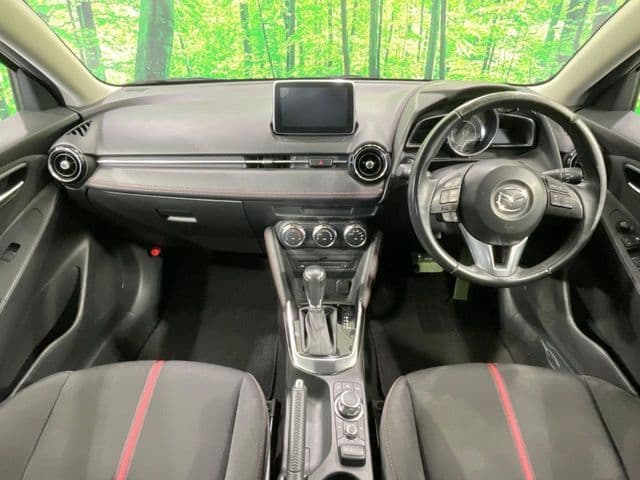 Car thumbnail 2