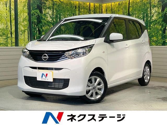 NISSAN