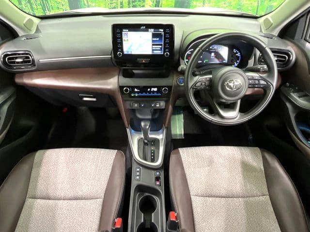 Car thumbnail 2
