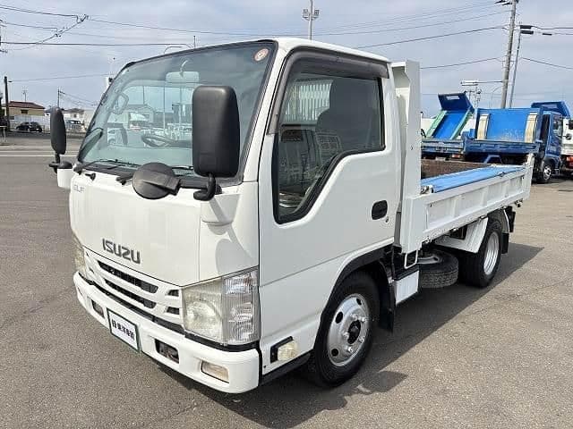 ISUZU