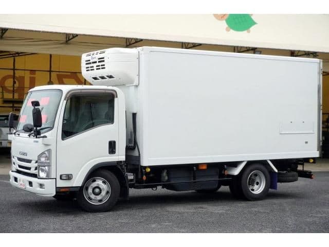 ISUZU