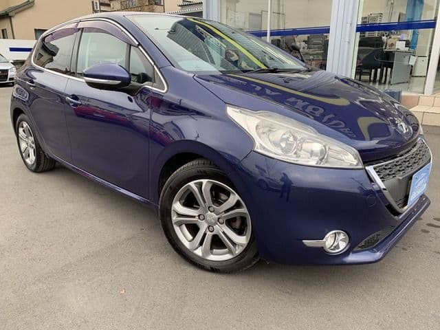 PEUGEOT