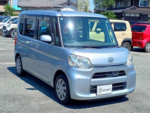 Car thumbnail 4