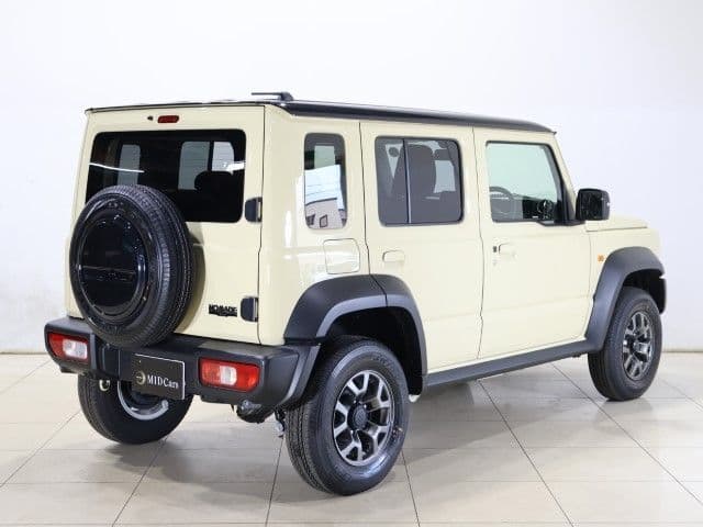 Car thumbnail 2