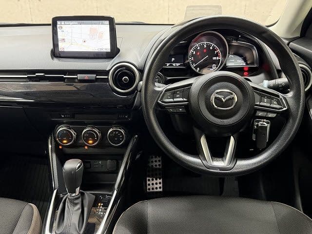Car thumbnail 2