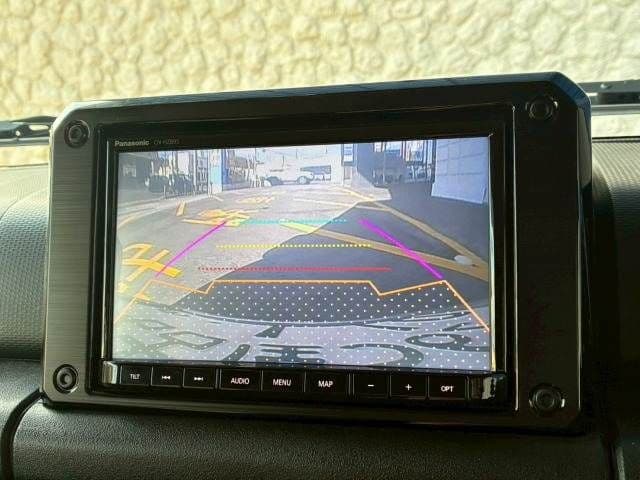 Car thumbnail 4