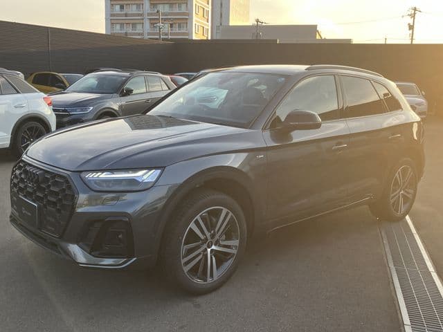 Car image 1