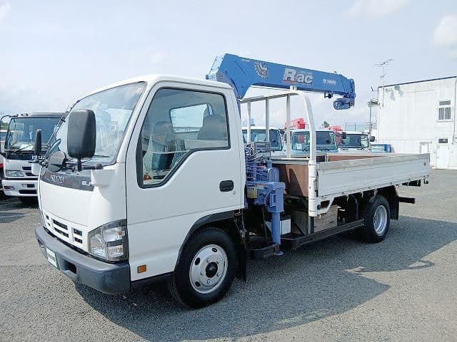 ISUZU