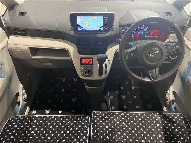 Car thumbnail 3