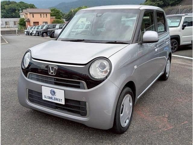 Car thumbnail 3