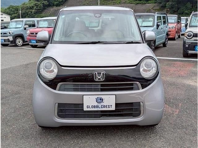 Car thumbnail 4