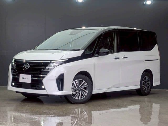 NISSAN