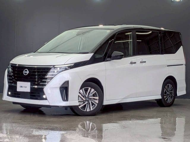 NISSAN