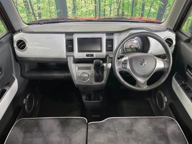 Car thumbnail 2
