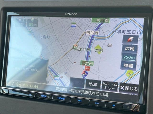 Car thumbnail 3