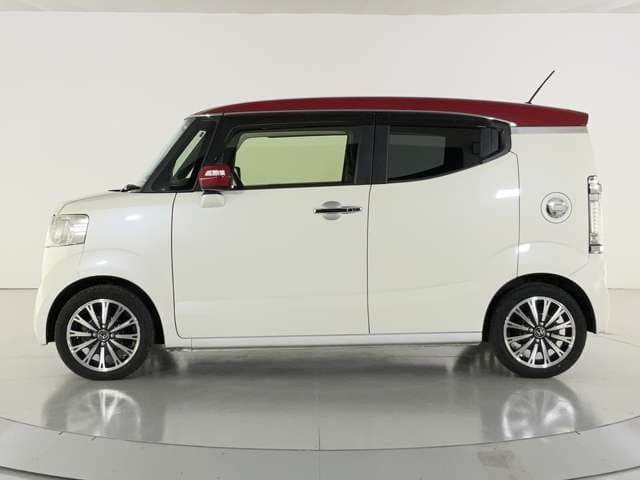 Car thumbnail 3