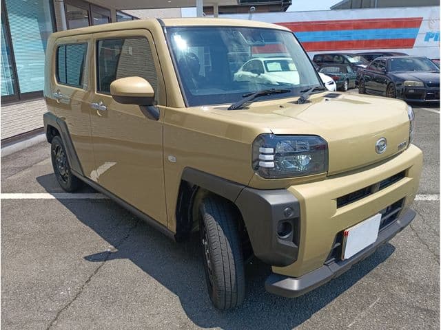 Car thumbnail 3