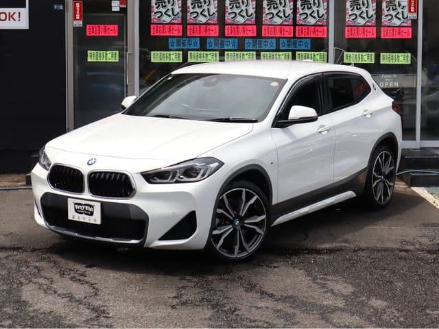 Car thumbnail 2