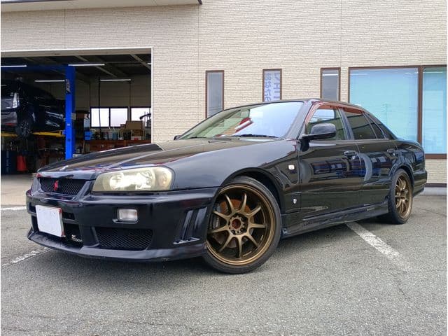 NISSAN