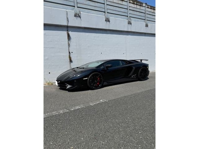 Car thumbnail 4