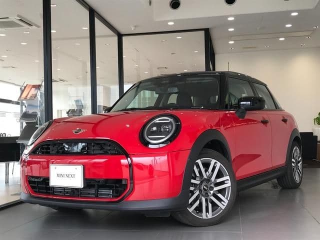 Car image 1