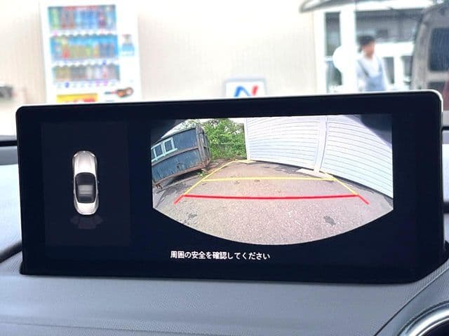 Car thumbnail 4