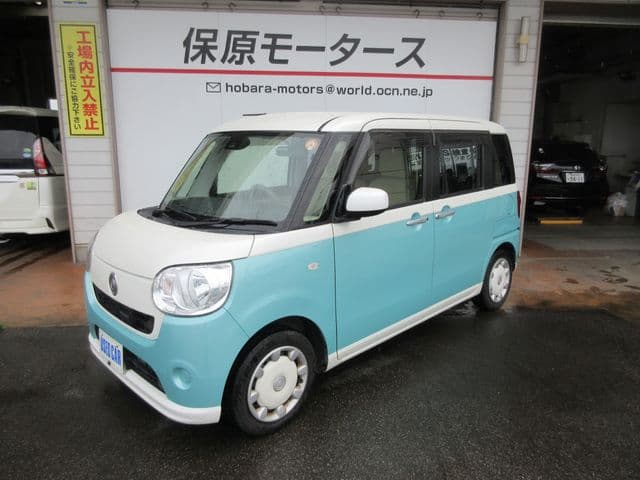 Car image 1