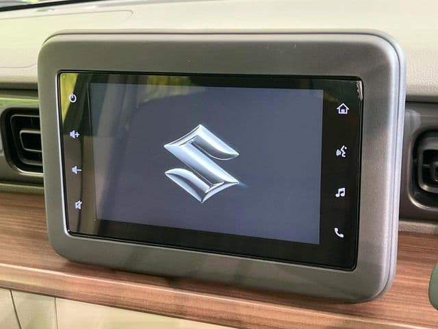 Car thumbnail 3