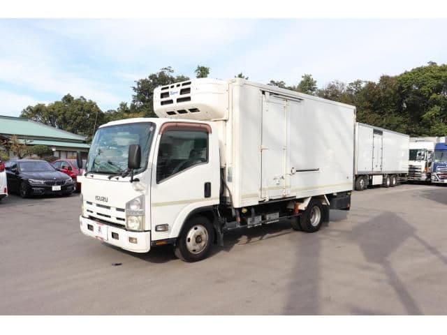 ISUZU