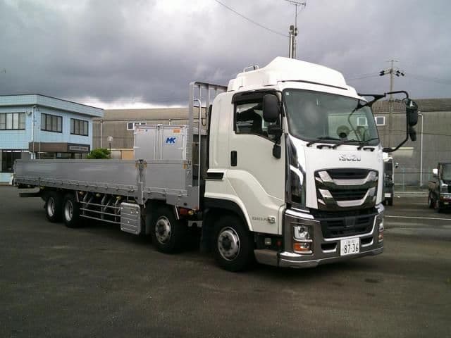 ISUZU